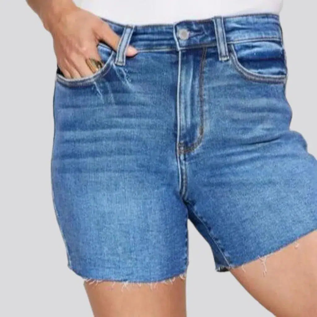 Slim women's jeans shorts