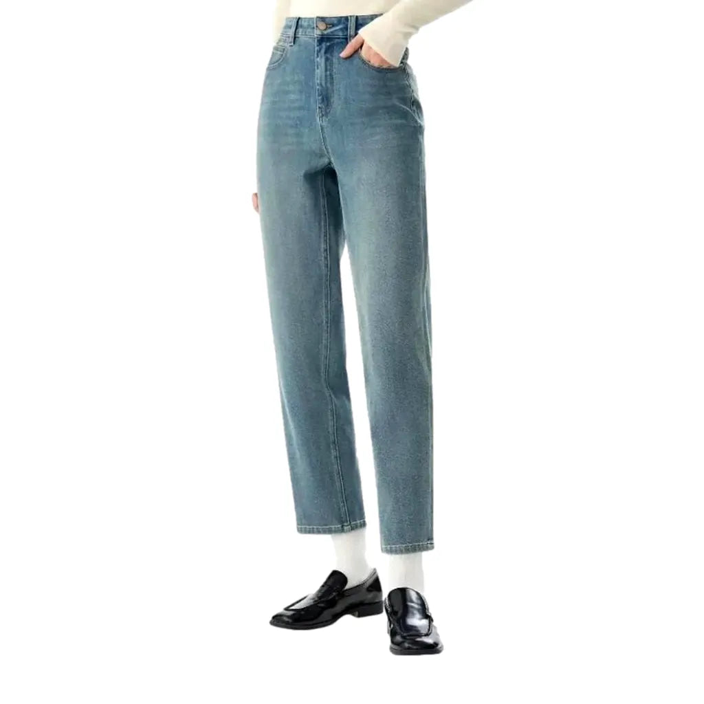 Stretchable easy-fit jeans for ladies