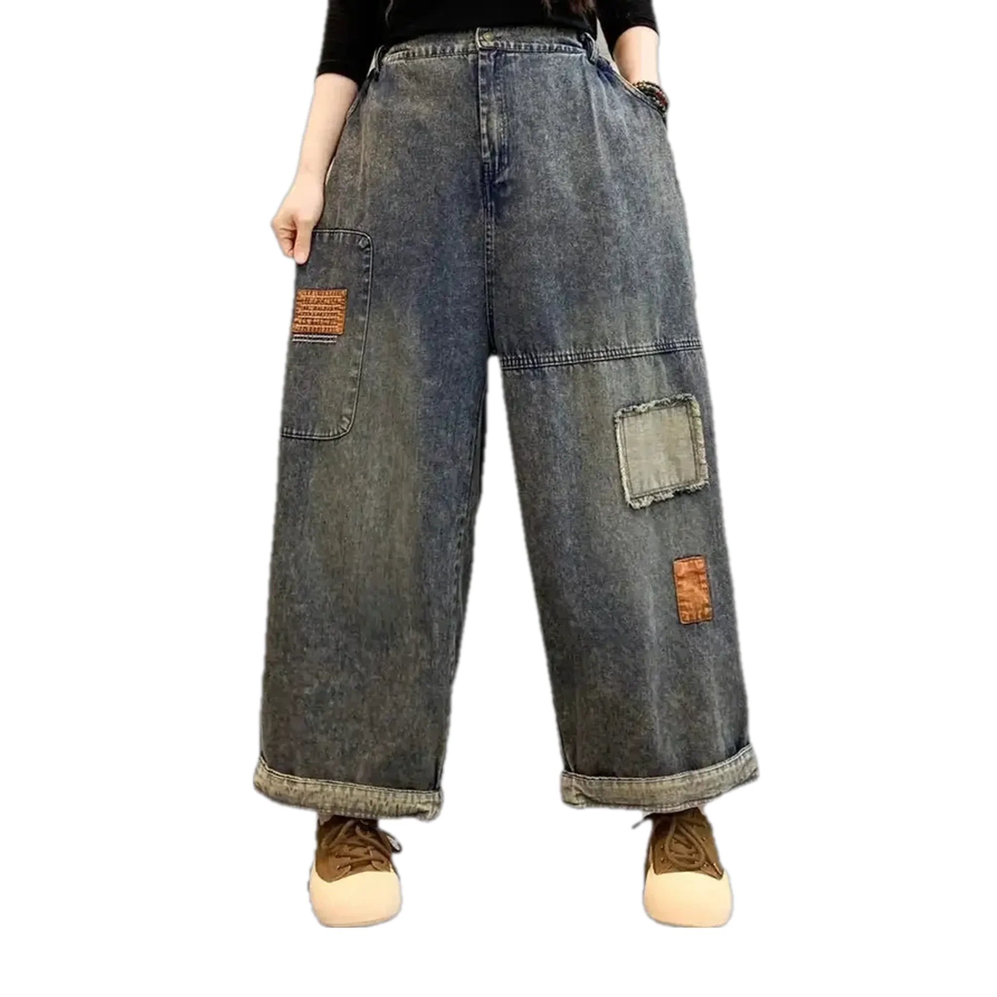 Mid rise women's jeans