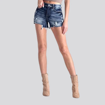 Sanded women's jean shorts