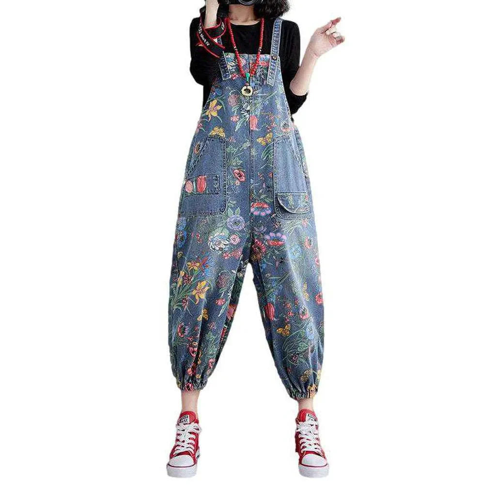 Baggy women's painted jean dungaree