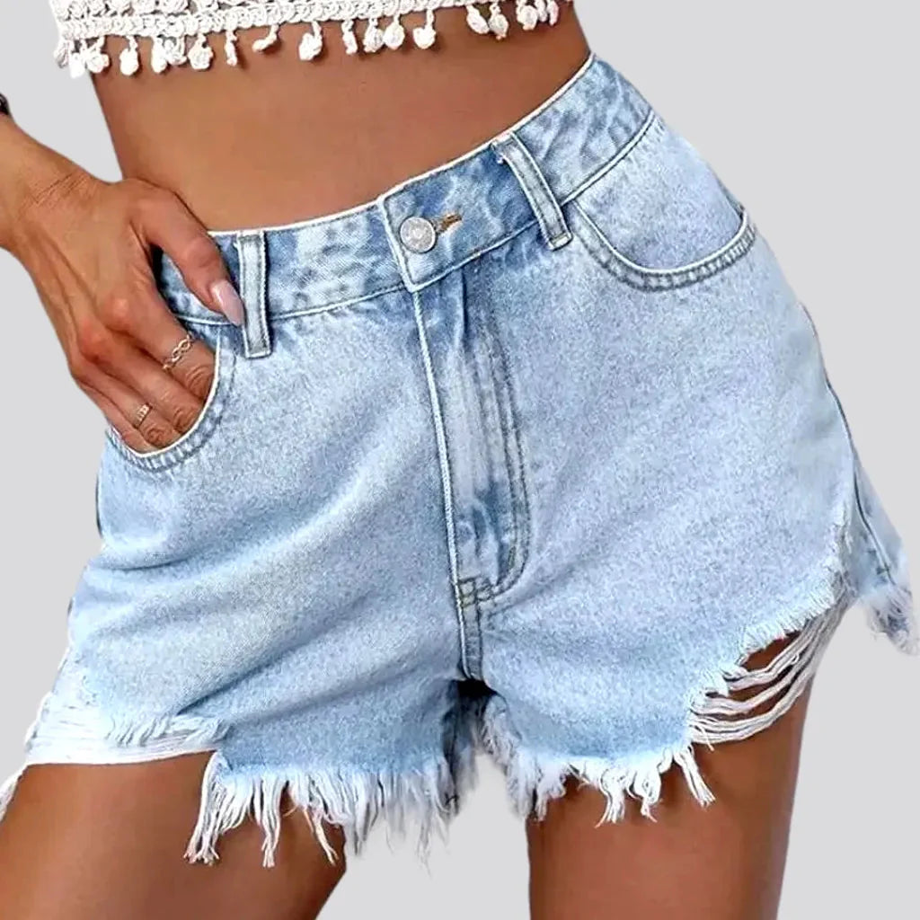 Frayed-hem distressed jeans shorts for ladies
