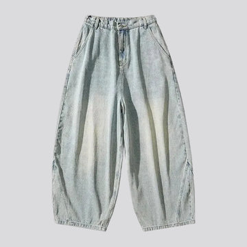 Light stonewashed vintage baggy-fit men's jeans