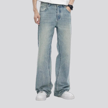 Roomy sanded men's jeans