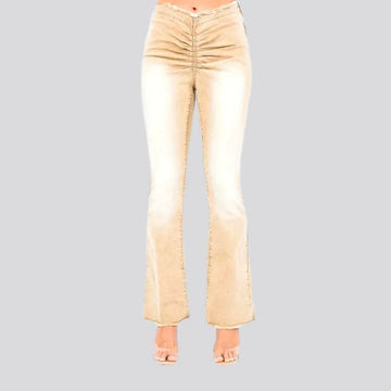 Trendy high rise jeans for ladies